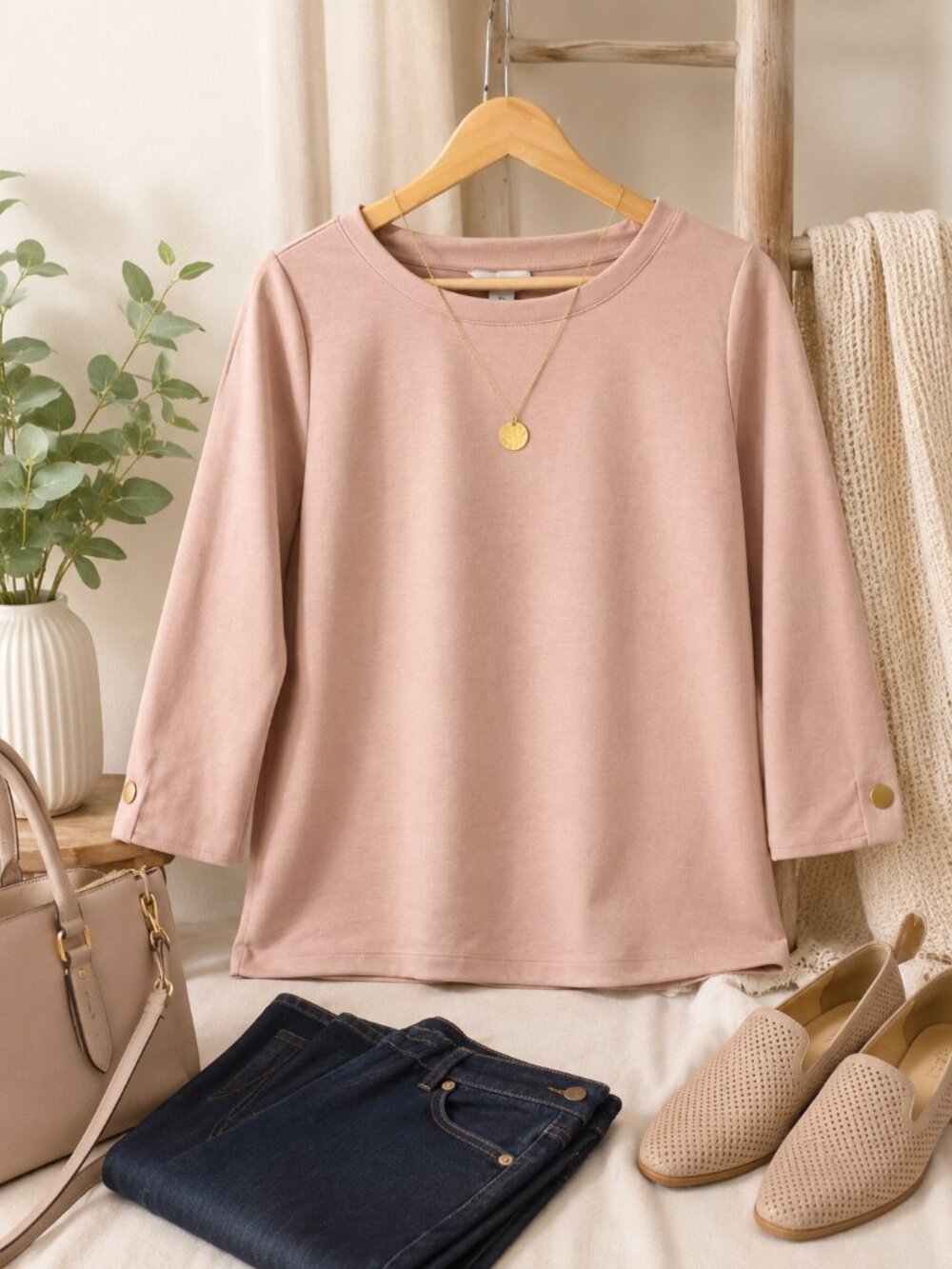 Women's Liz Claiborne Blush Blouse/Top with Roll Tab Sleeves | Size Medium